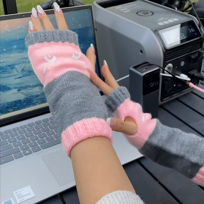 ⚡Christmas Gift idea ￡8.99!! 🔥Warm and Cuddly🧤Women's Knitted Fingerless Gloves with Cute Cat Pattern🐱