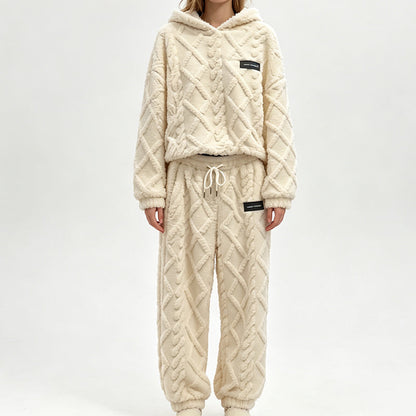 ⏳LAST DAY SALE ONLY ￡23.99!!🔥🍂 Embossed Geometric Plush Set – Cozy Soft Loungewear Set for Women
