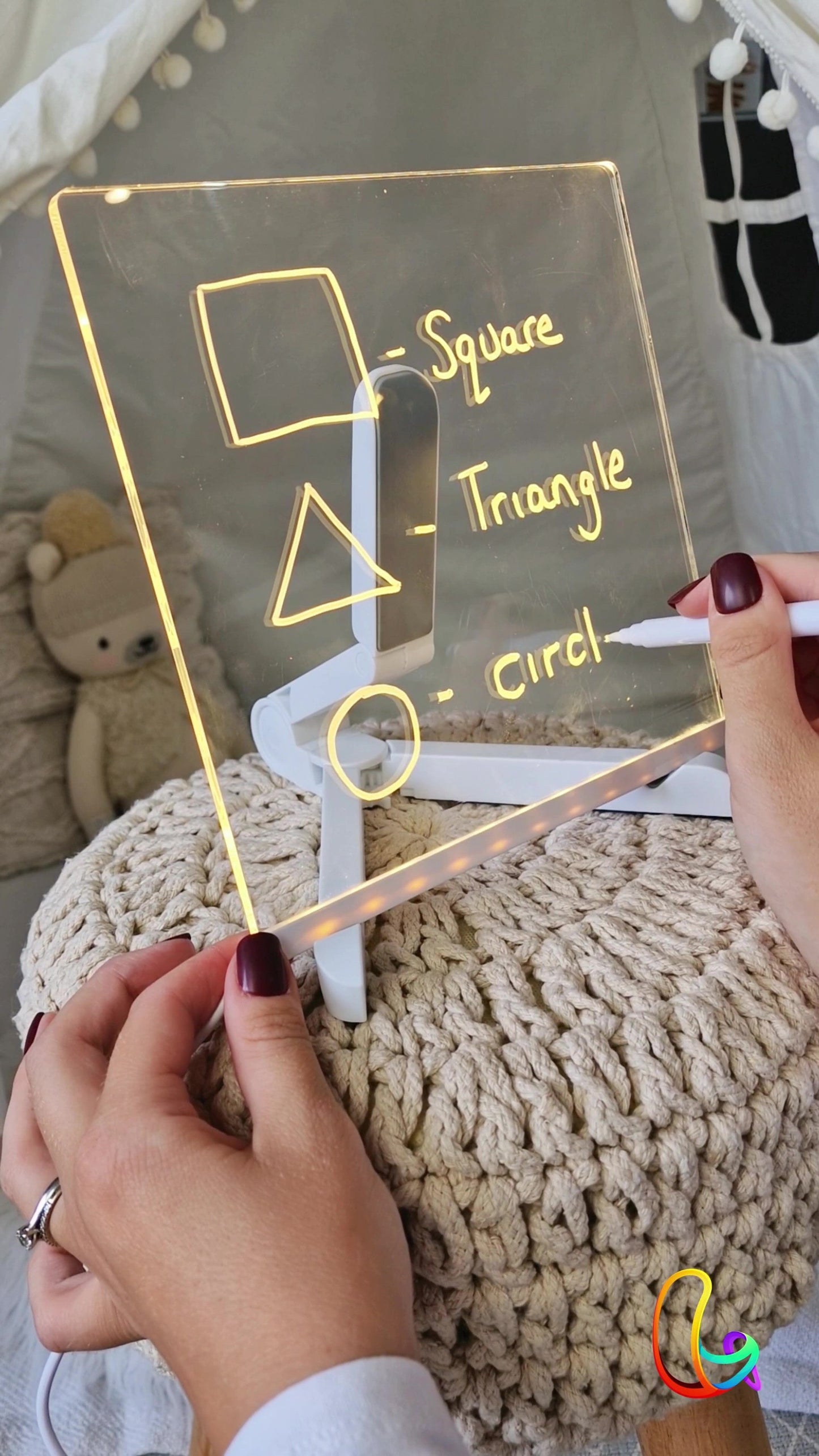 🎅Christmas hot Products 🎨LED Message Board with 7-Color Pens – Reusable Writing & Drawing Board